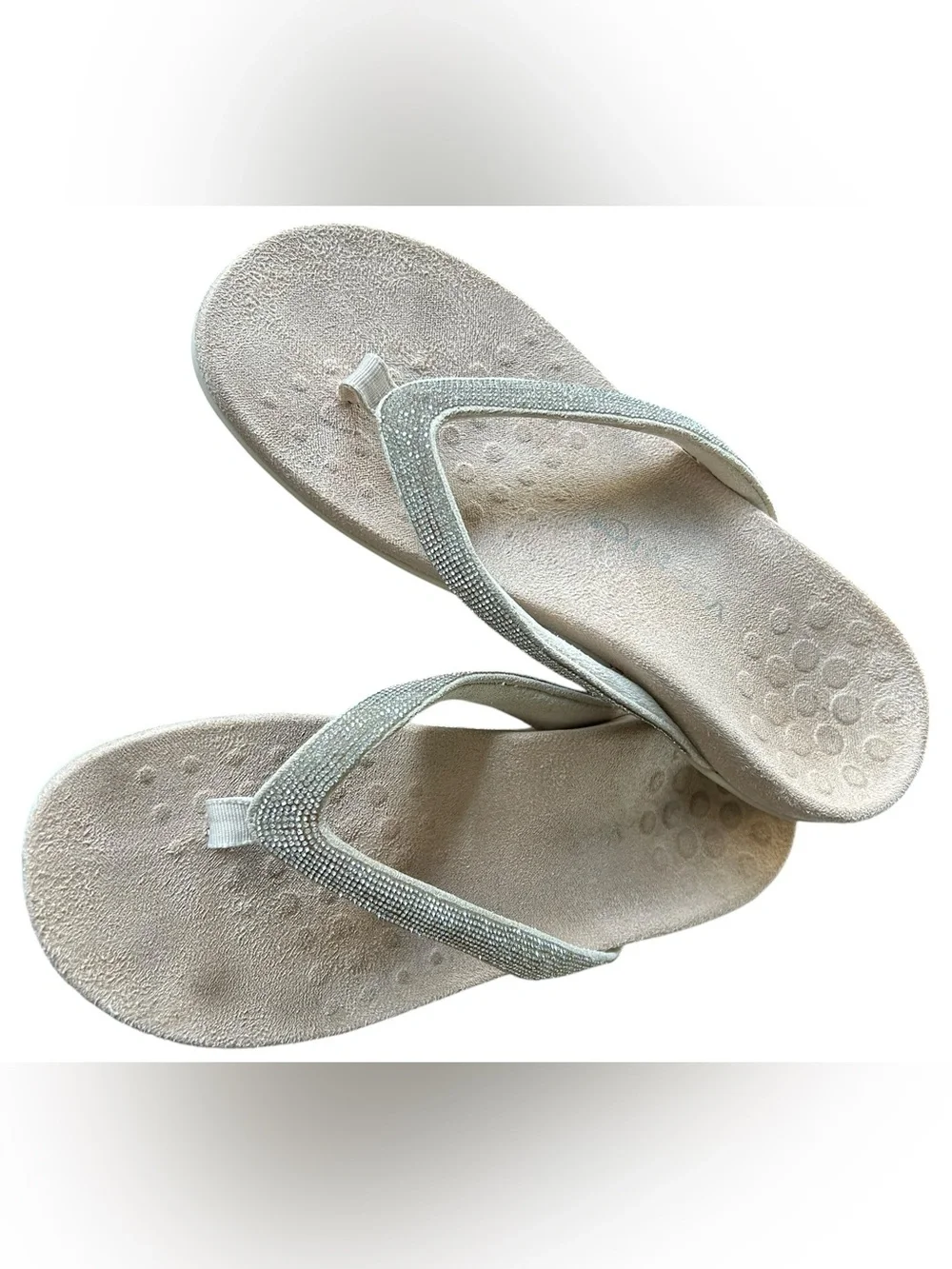 Vionic Dillon Shine Rhinestone Silver Cream Thong Sandal Flip Flops Size 7